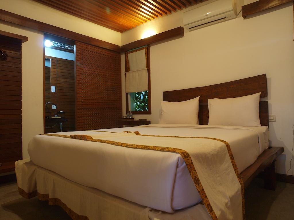 Flores Gallery Hotel Μπαντούνγκ Δωμάτιο φωτογραφία