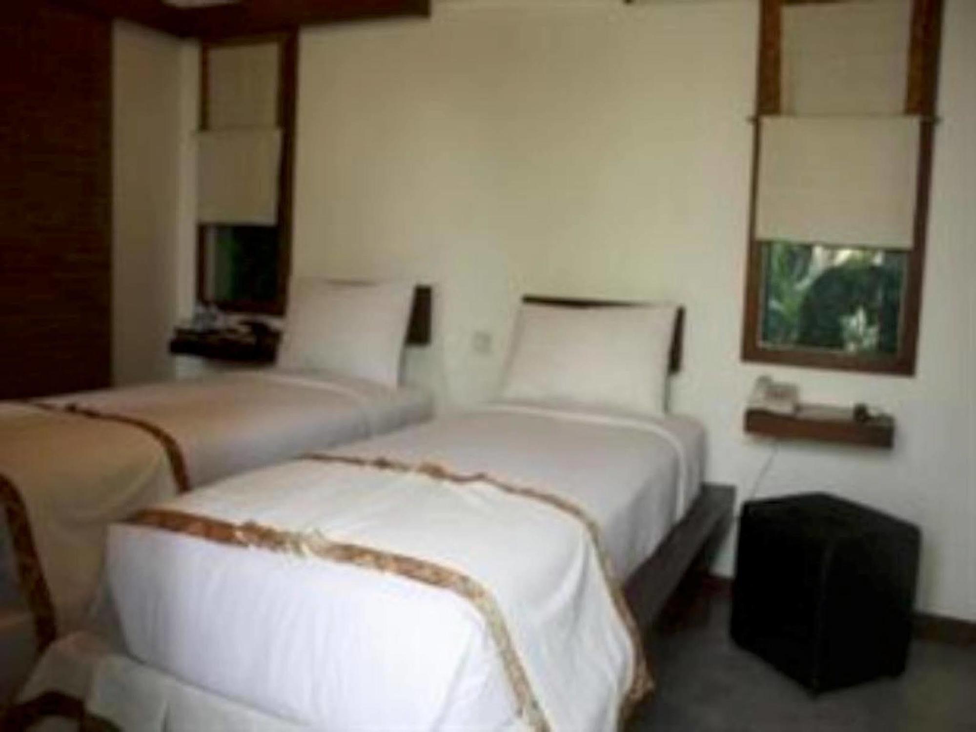 Flores Gallery Hotel Μπαντούνγκ Εξωτερικό φωτογραφία